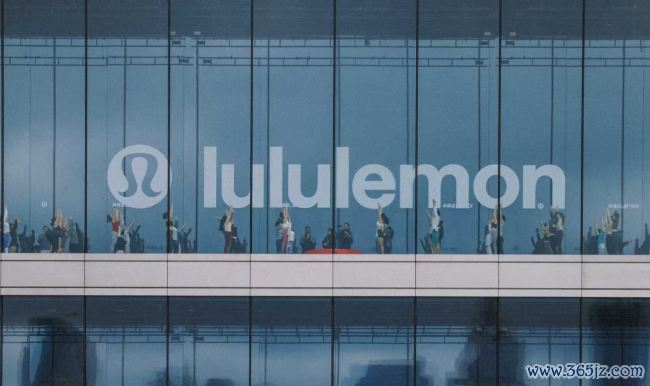 合手续强化社区连系，lululemon中国大陆2026 Q1净营收增三成